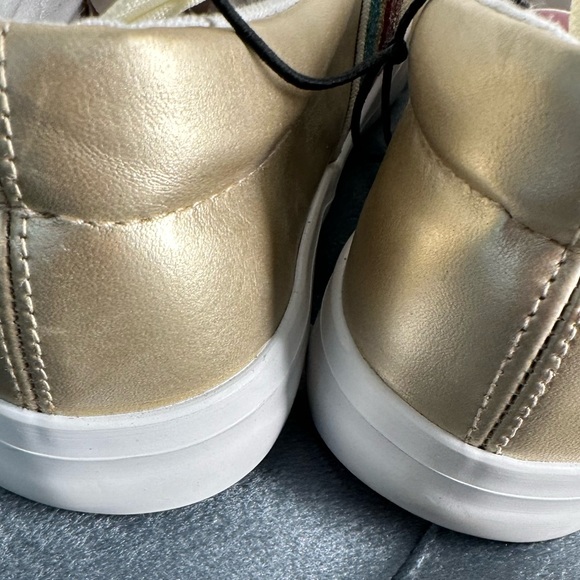 Chaussures pour filles enfants colleurs or avec arc en iel sur les côtés - Picture 4 of 7